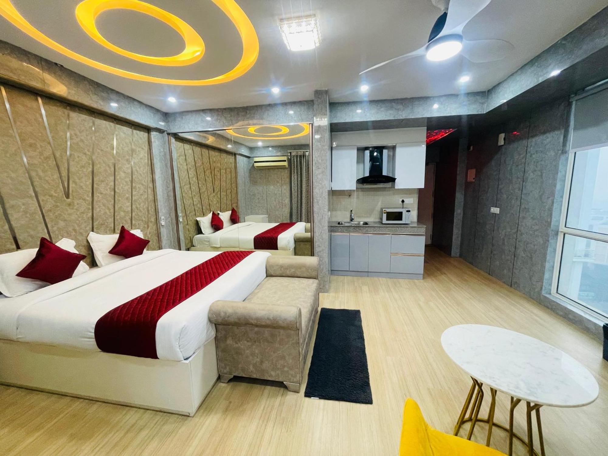 The Grace Residency, Lucknow Hotel Buitenkant foto